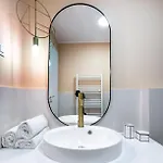 アパート Modern Loft With View In Piata Romana ブカレスト