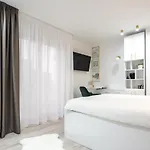 아파트 Modern Loft With View In Piata Romana