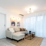Apartament Modern Loft With View In Piață Romana Bucureşti