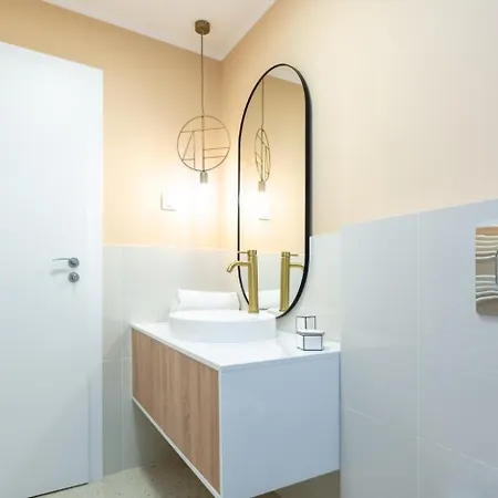 Modern Loft With View In Piata Romana * Boekarest