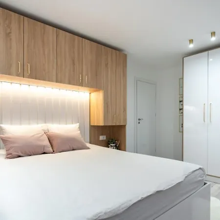 Daire Modern Loft With View In Piata Romana Bükreş